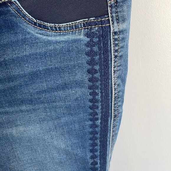 Jessica Simpson size M maternity jeans - Picture 6 of 7